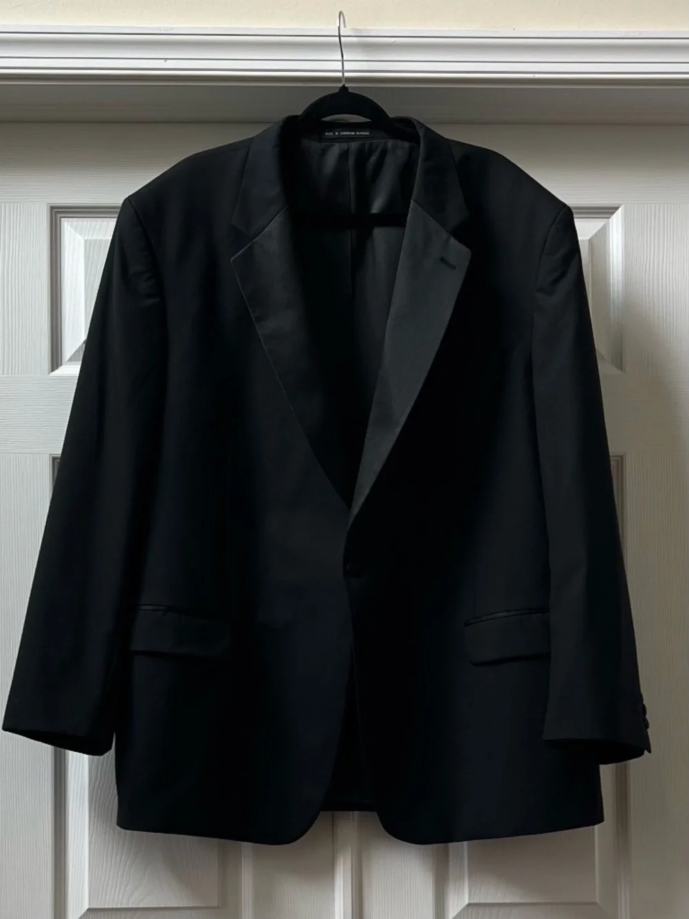 After Hours Black Tuxedo Men's Wool Blazer, Size 48R